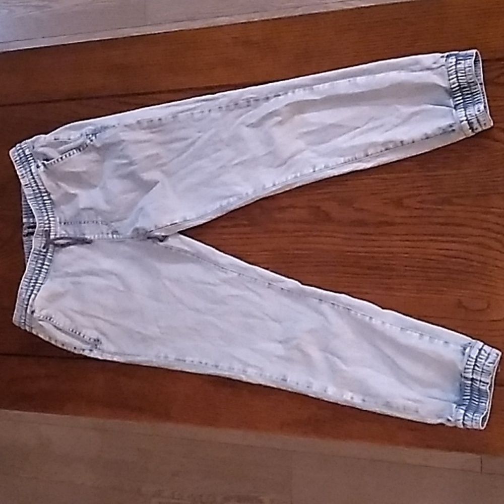 Boys volcom jogger style pants